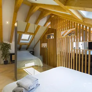  Apartment Lanea