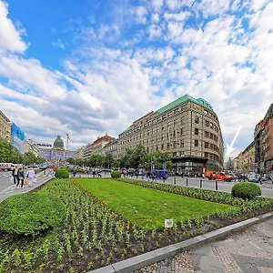 https://apartments-stepanska-36.praguehotelsweb.com