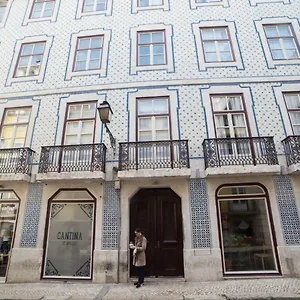 https://feels-like-home-bacalhoeiros-river-view-flat.hotels-lisbon-portugal.com